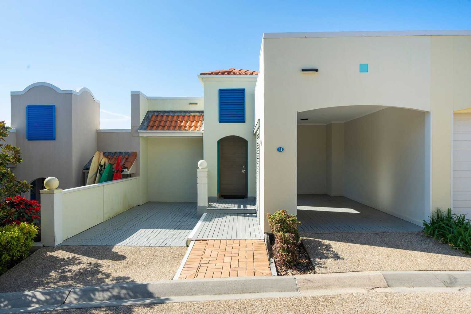 11/21 Bay Terrace Coolum Beach