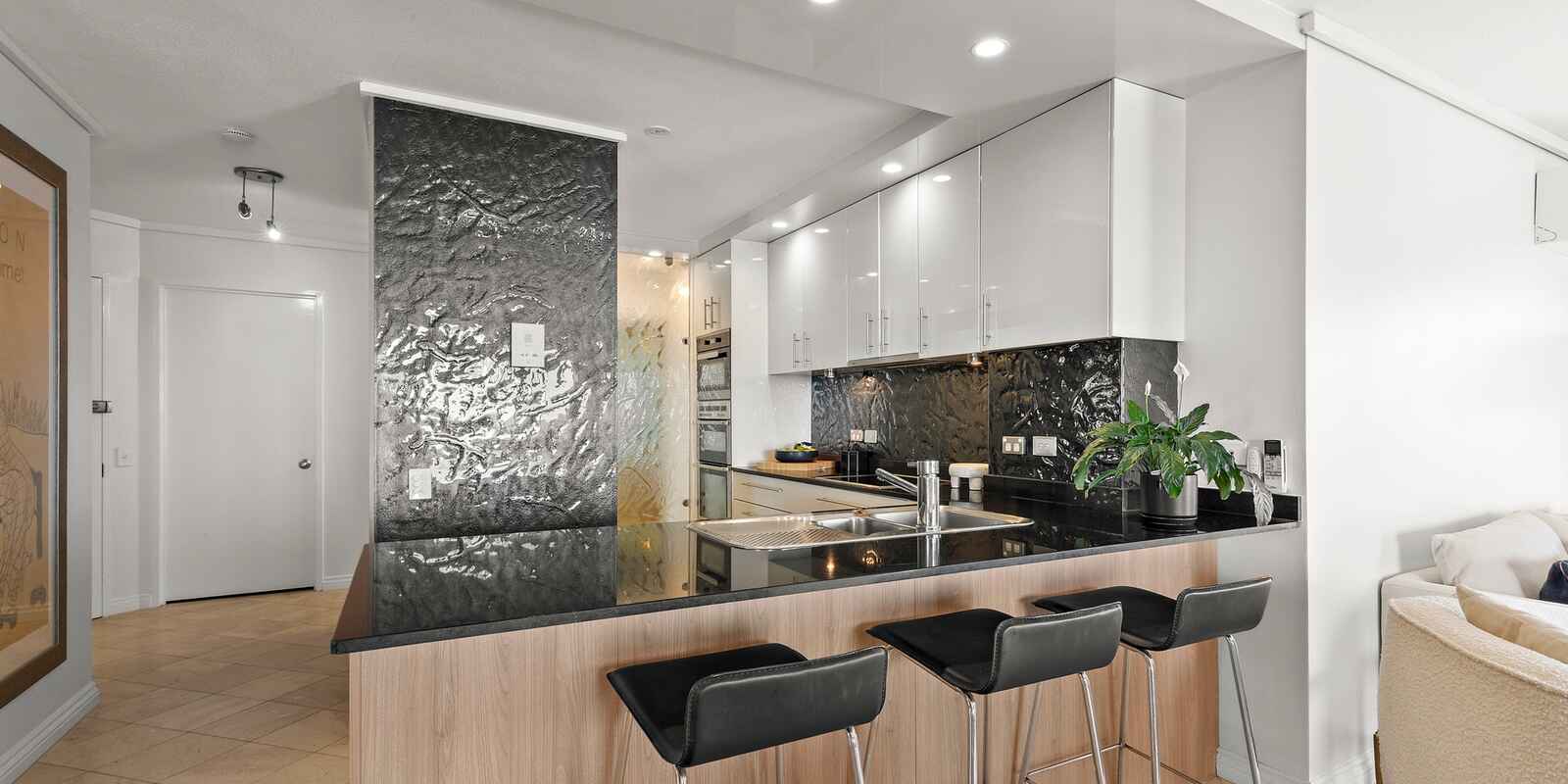 64/1740 David Low Way Coolum Beach