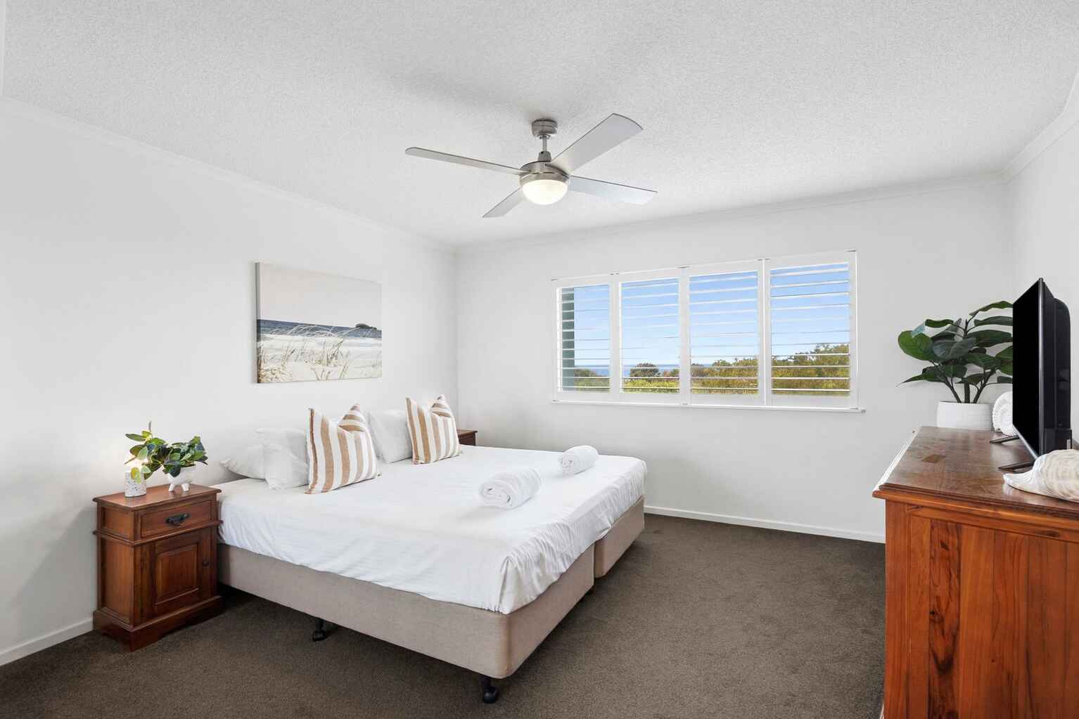 57/903 David Low Way Marcoola