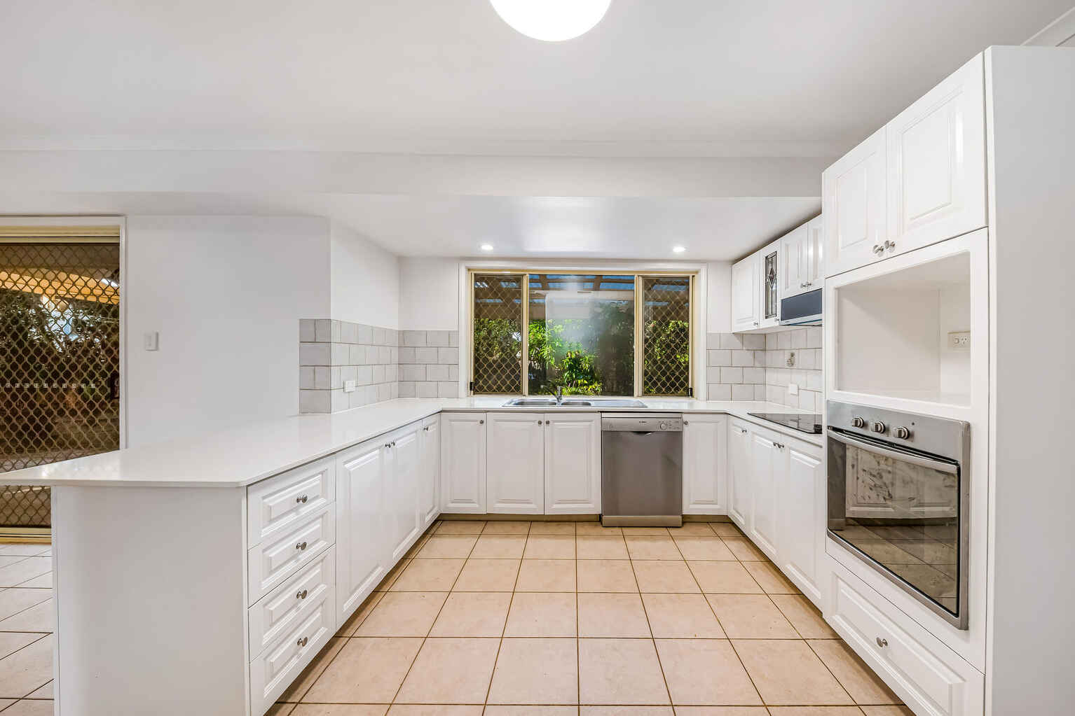 10 Pickering Court Tewantin 10 Pickering Court Tewantin