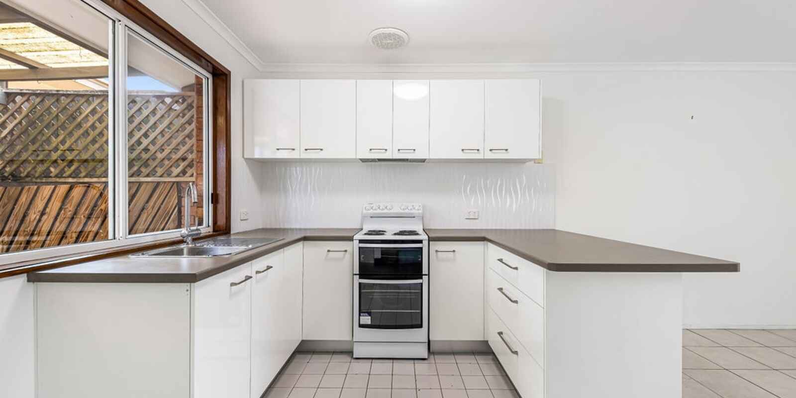 2/4 Ramilles Street Mount Coolum