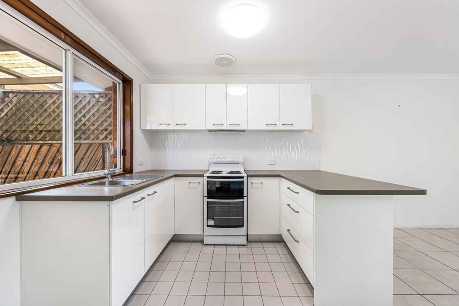 2/4 Ramilles Street Mount Coolum