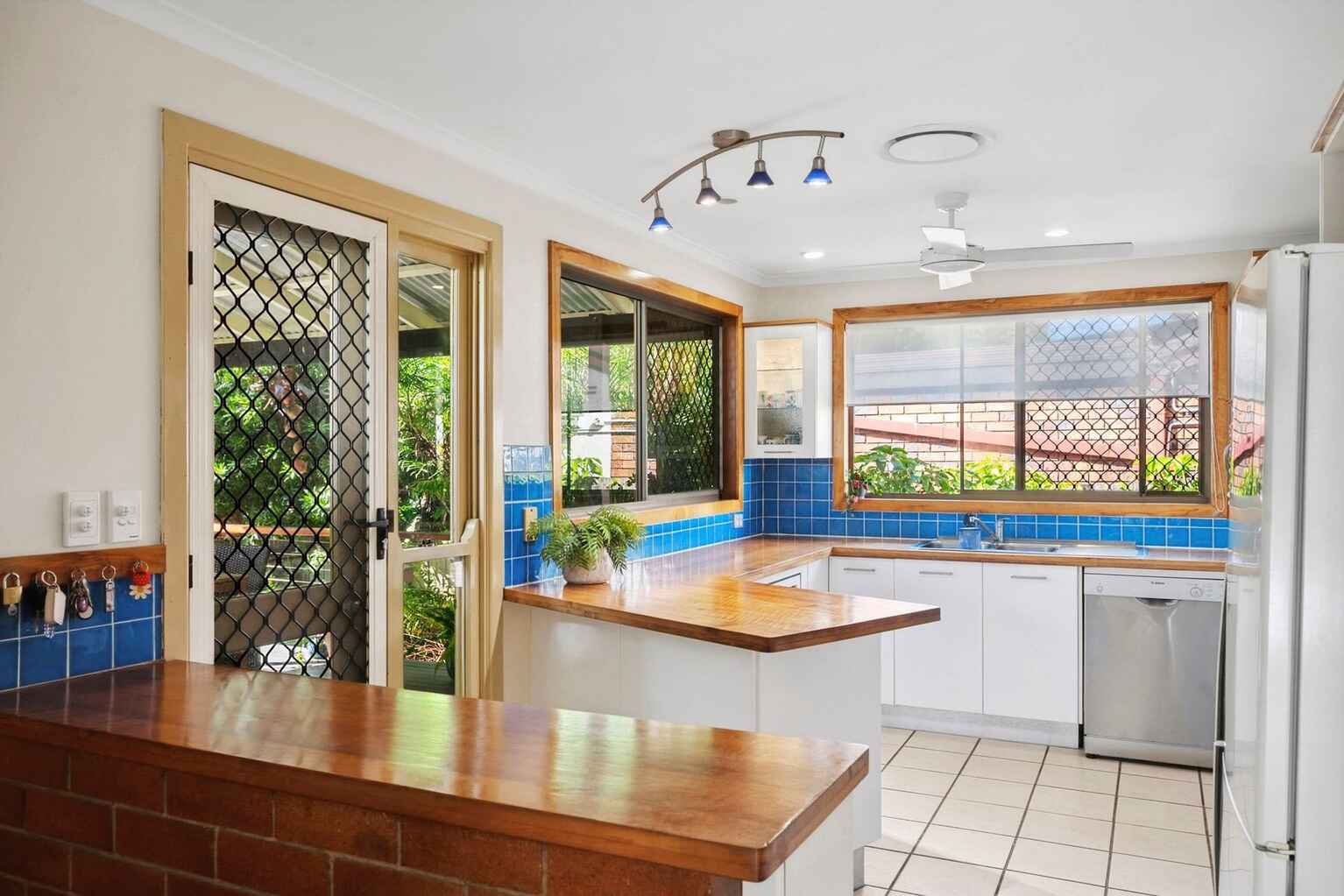 49 Centenary Heights Road Coolum Beach