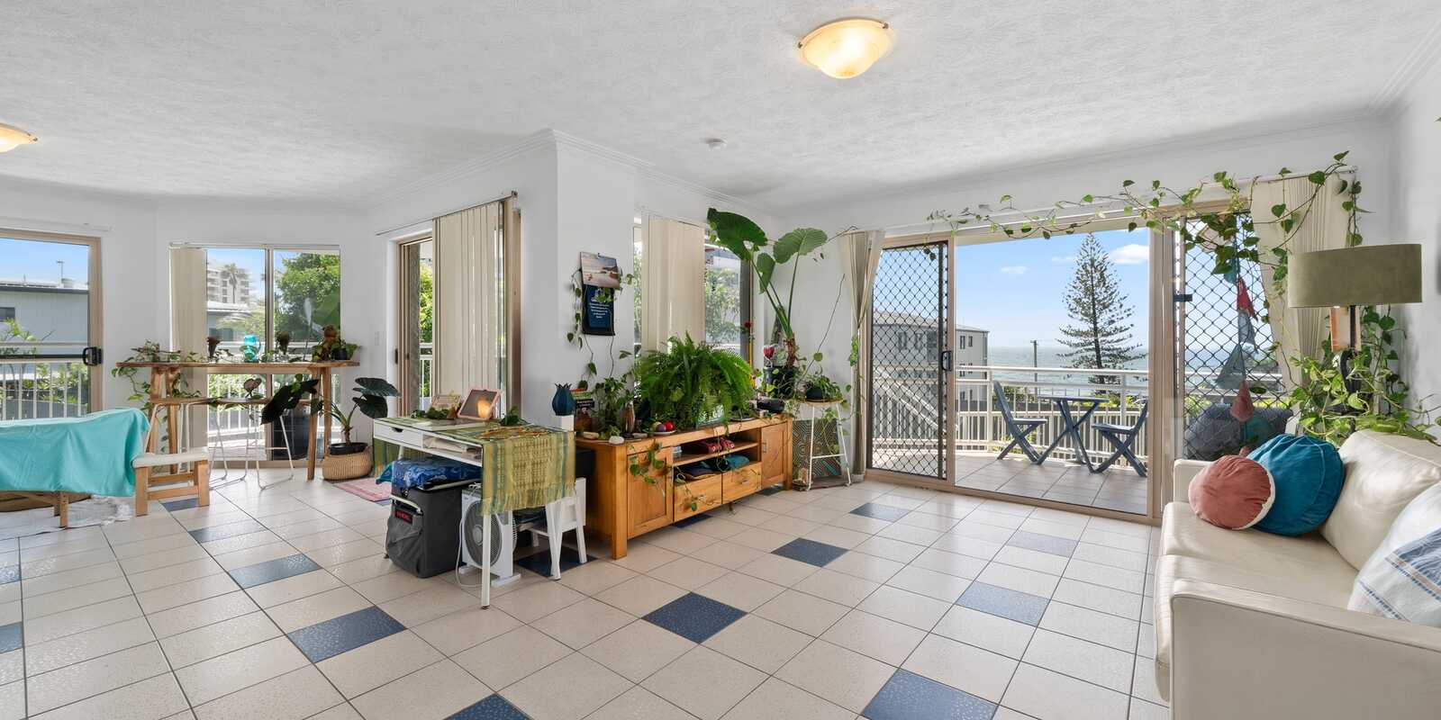 1/55 Coolum Terrace Coolum Beach