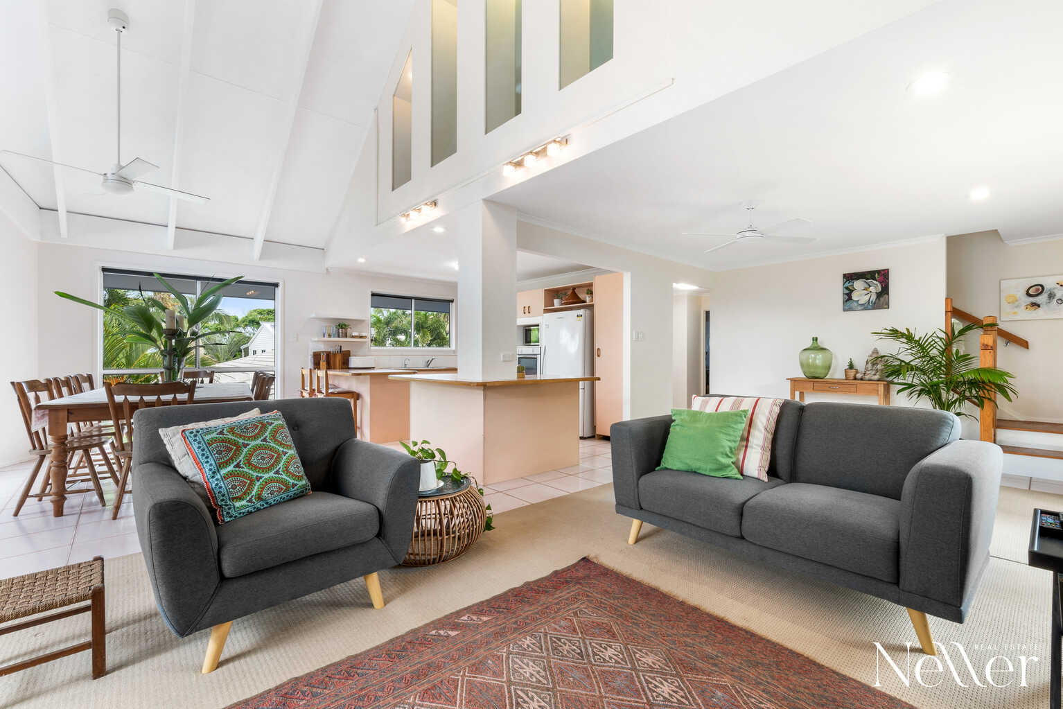 9 Newfield Street Sunrise Beach