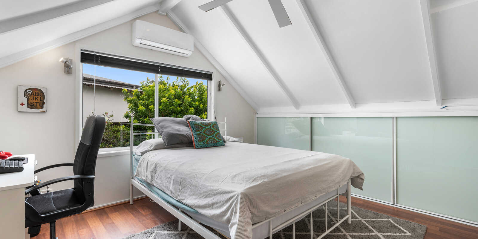 9 Newfield Street Sunrise Beach
