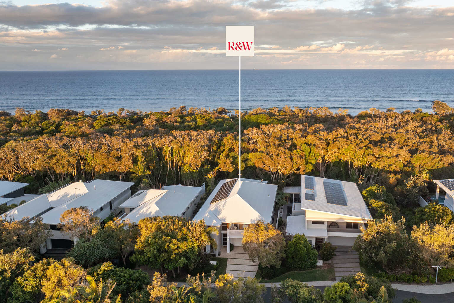 18 Belle Mare Avenue Yaroomba 18 Belle Mare Avenue Yaroomba