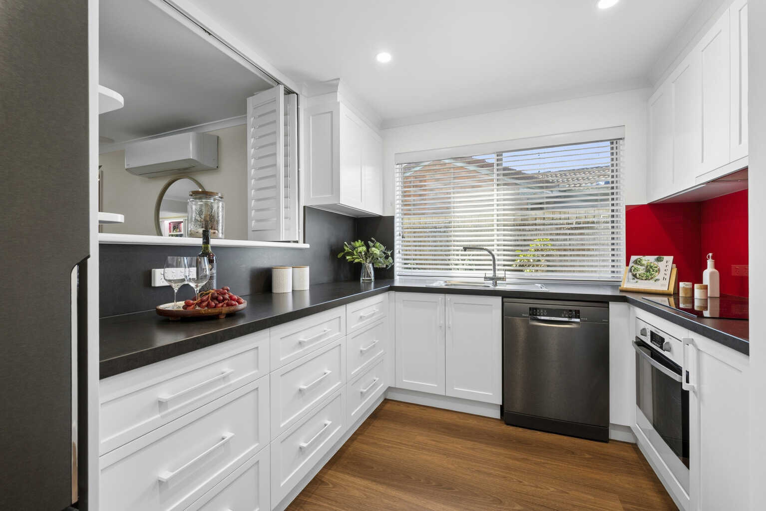 2/2 Spinnaker Drive Mount Coolum