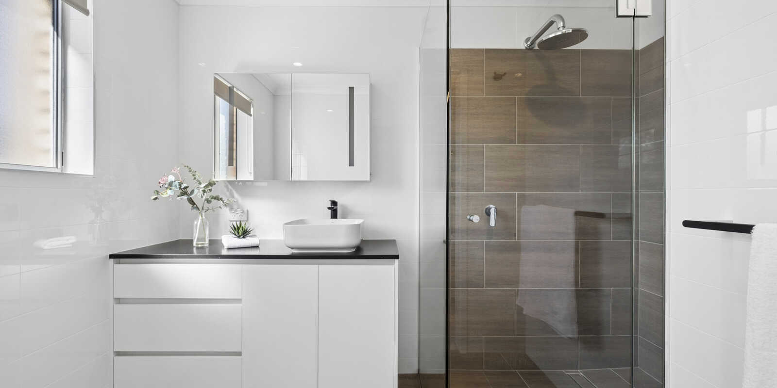 2/2 Spinnaker Drive Mount Coolum