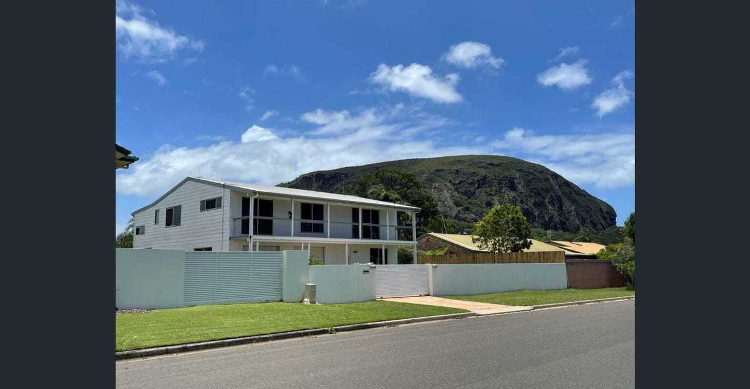 8 Marakari Crescent Mount Coolum
