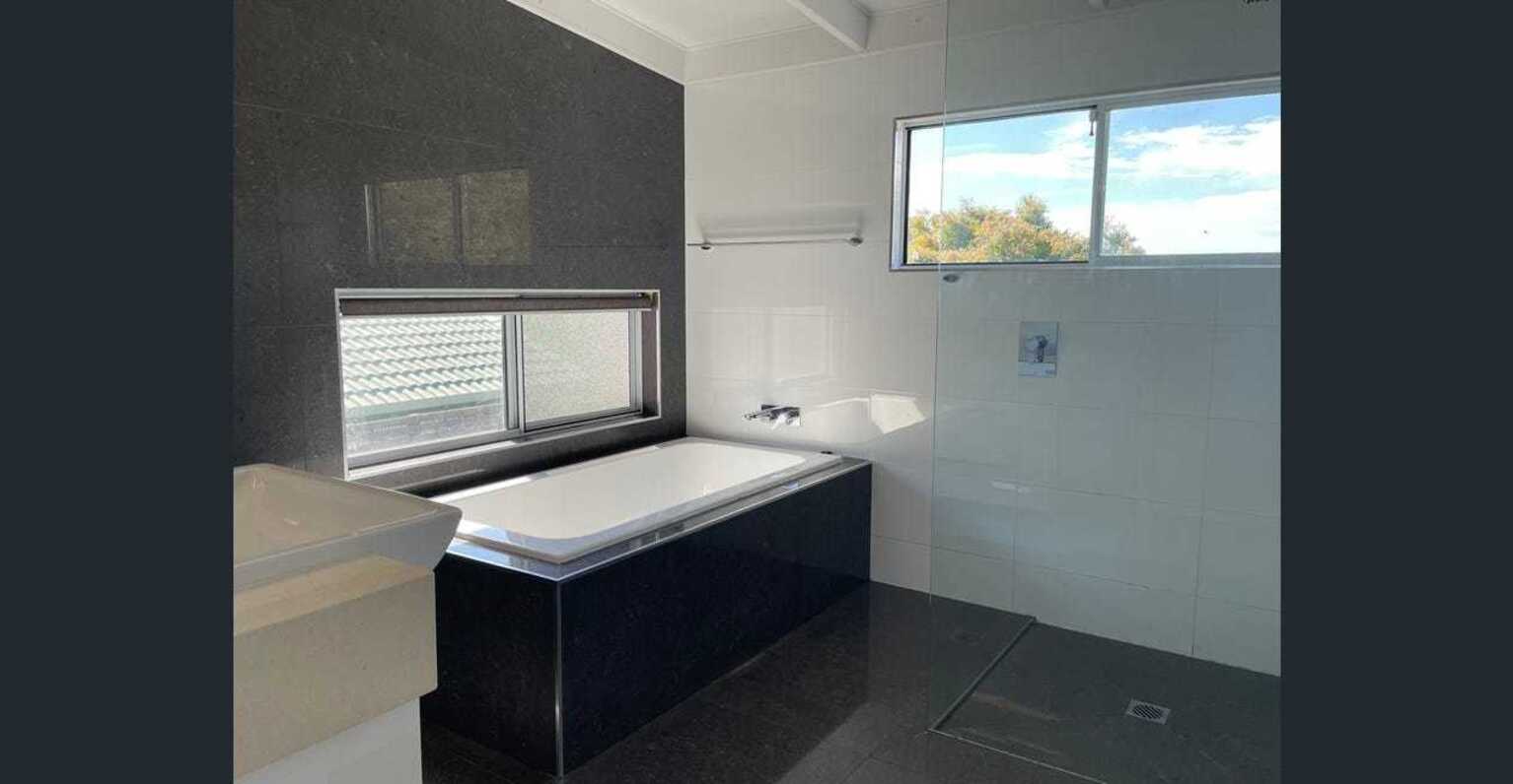 8 Marakari Crescent Mount Coolum