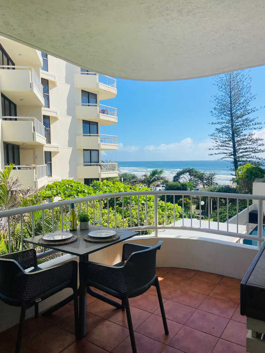 12/1768 David Low Way Coolum Beach