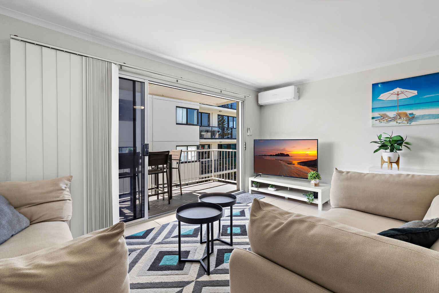 10/1734 David Low Way Coolum Beach