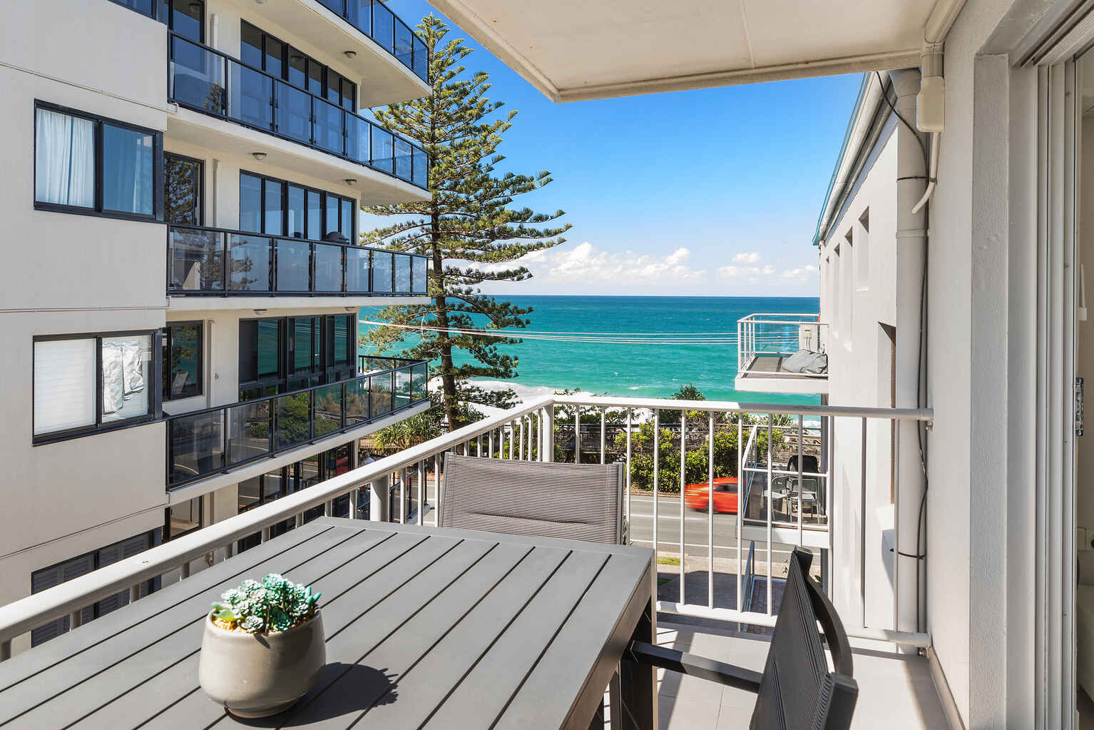 10/1734 David Low Way Coolum Beach