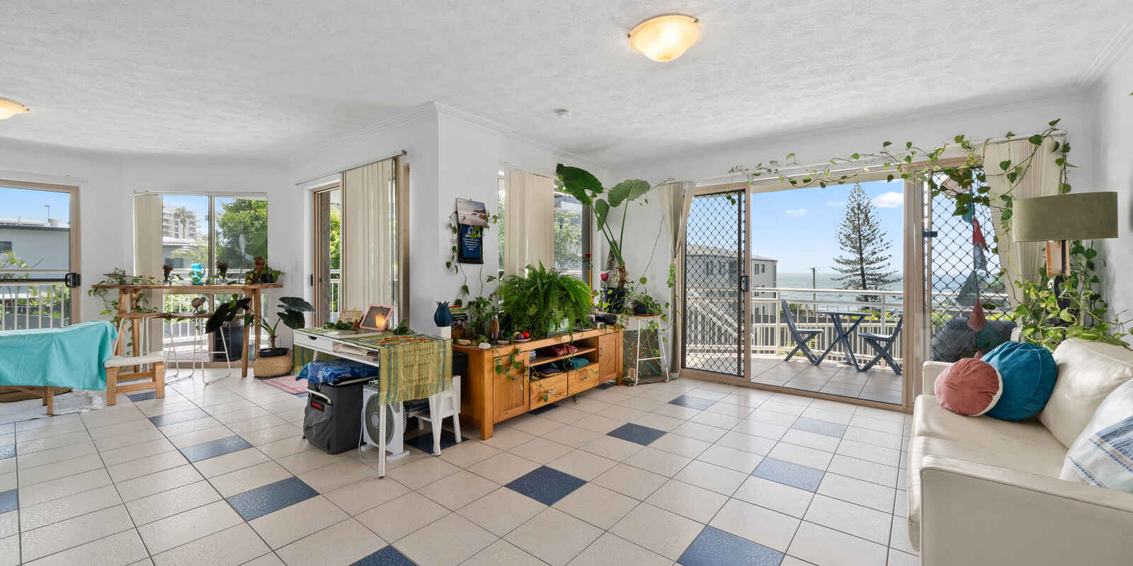 1/55 Coolum Terrace Coolum Beach