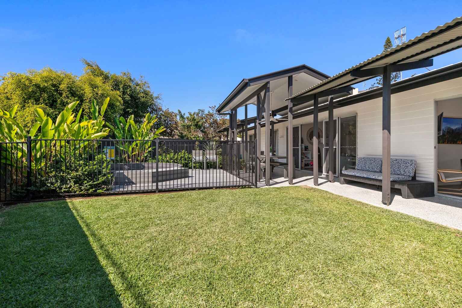 1/33 Yinneburra Street Yaroomba