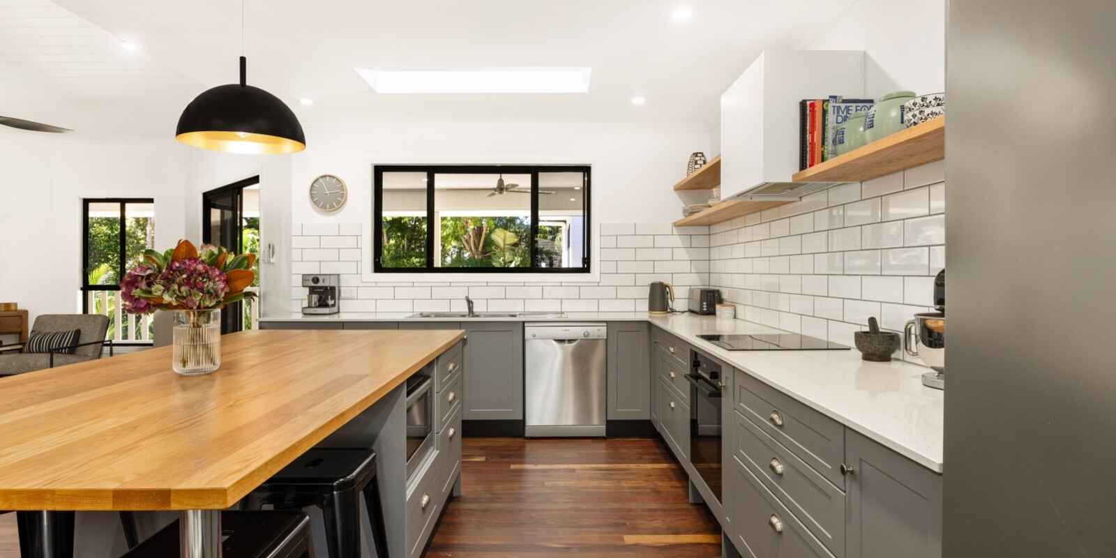 10 Joy Court Mount Coolum