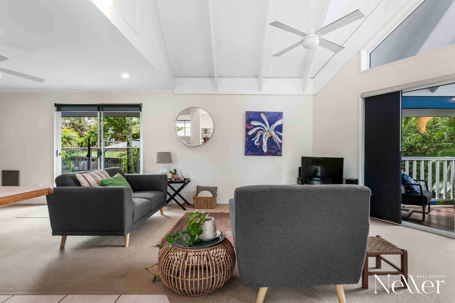 9 Newfield Street Sunrise Beach