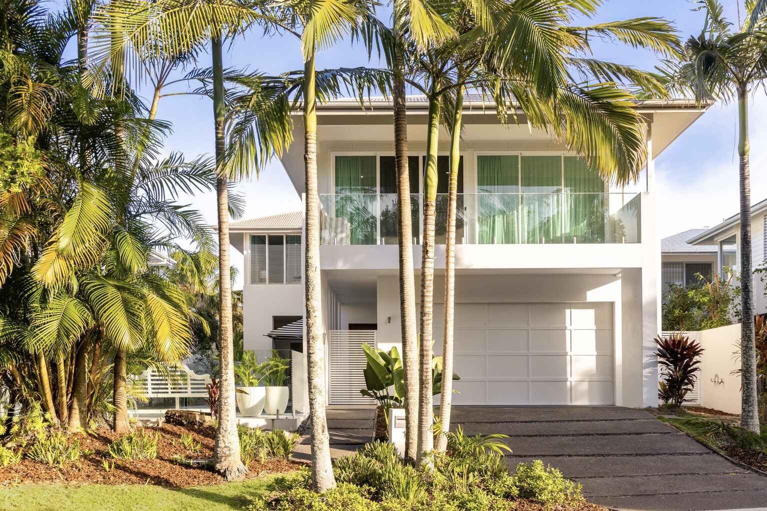 10 Sunset Beach Avenue Yaroomba 10 Sunset Beach Avenue Yaroomba