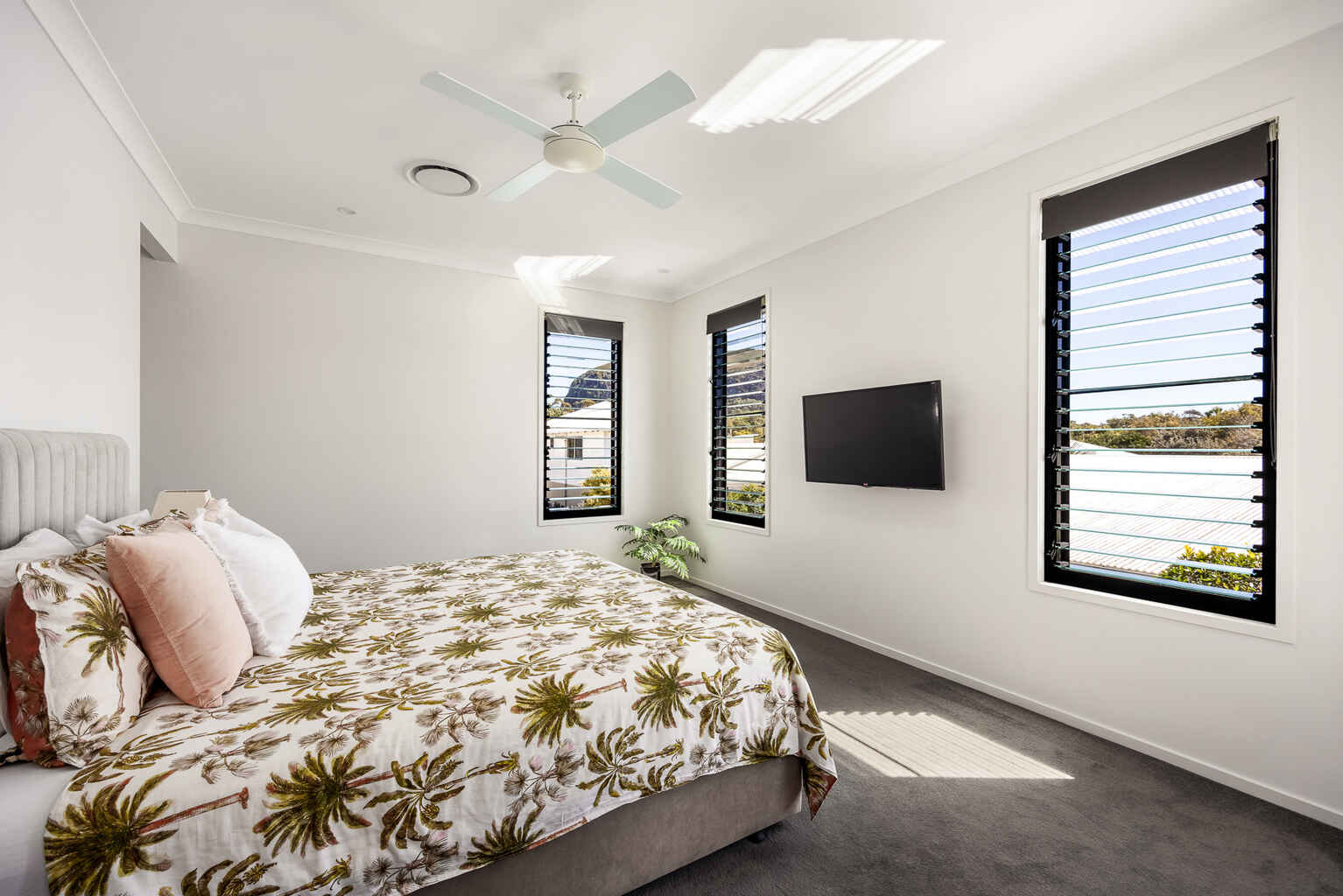 9 Beach Haven Place Mount Coolum