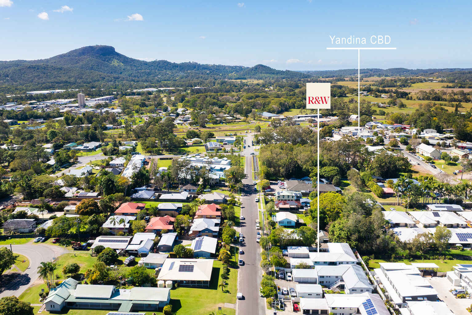 1/8A Low Street Yandina 1/8A Low Street Yandina