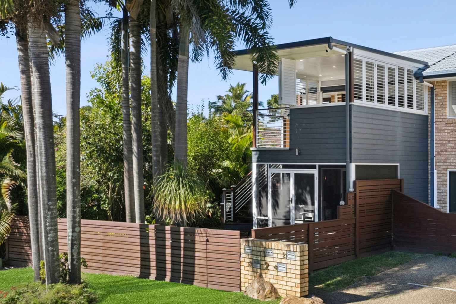 2/2 Spinnaker Drive Mount Coolum