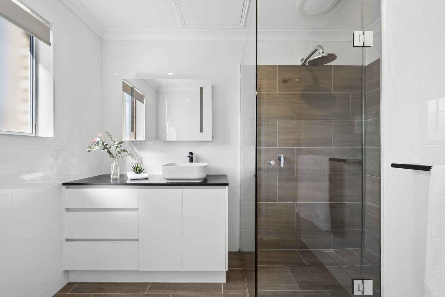 2/2 Spinnaker Drive Mount Coolum