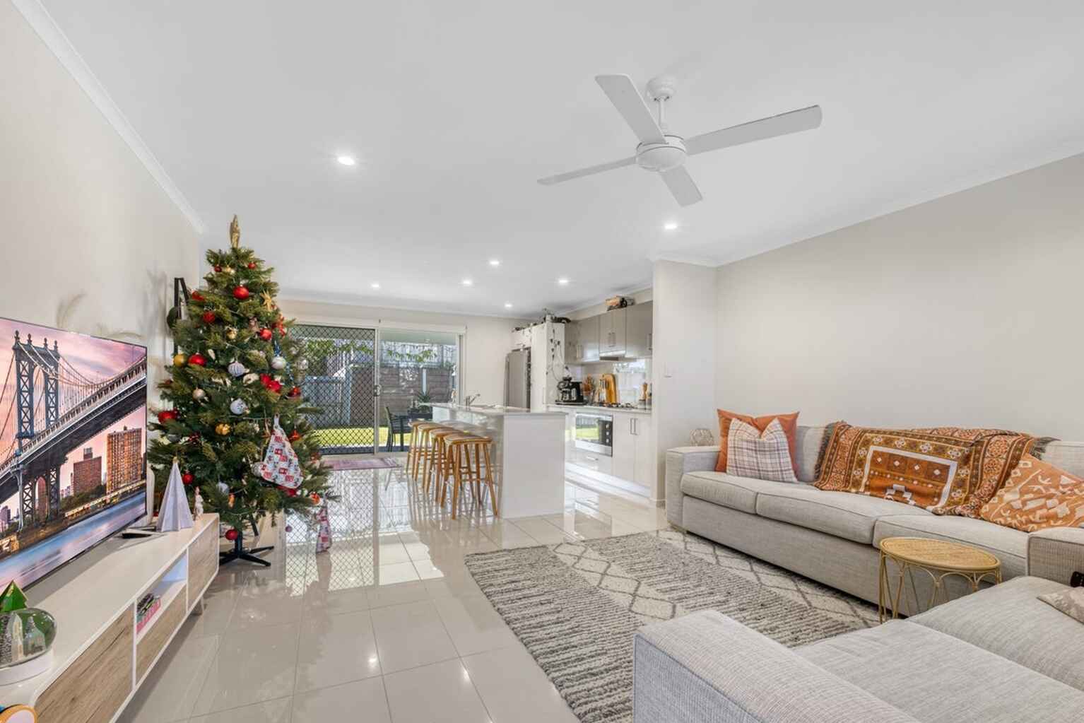 1/21 Majella Close Peregian Springs 1/21 Majella Close Peregian Springs