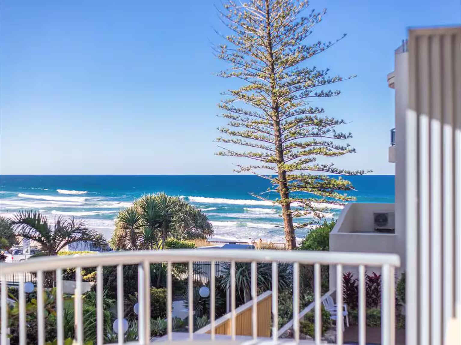 12/1768 David Low Way Coolum Beach