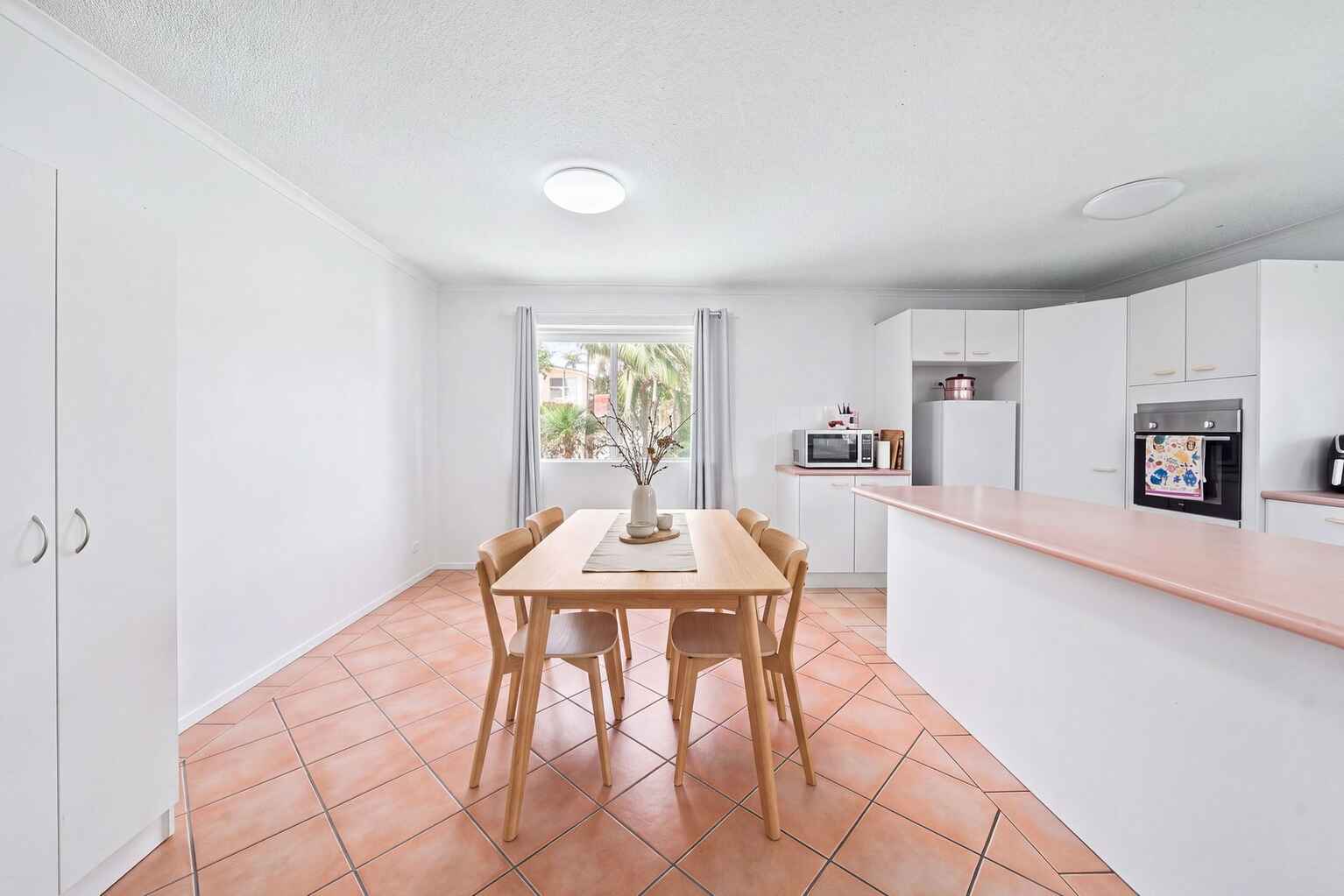 4/6 First Avenue Coolum Beach