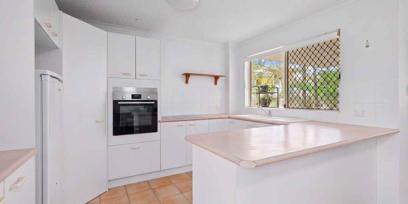 4/6 First Avenue Coolum Beach